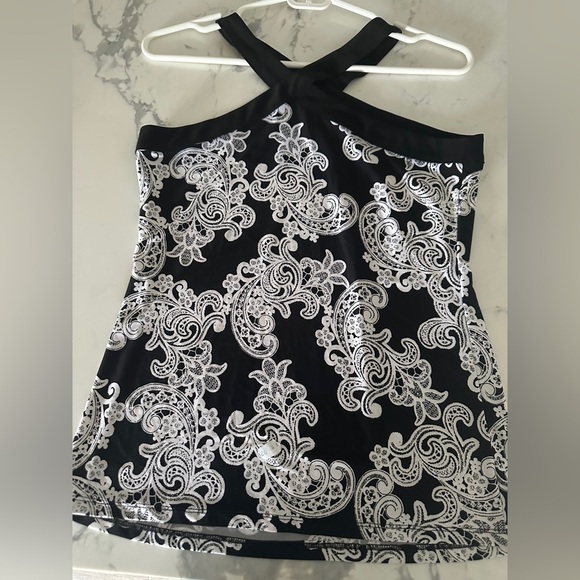 INC International Concepts Black & White Cross Front Top Size Small - Picture 2 of 3